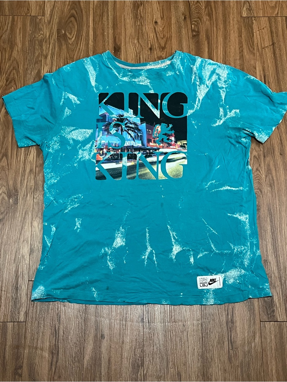 Nike LeBron James Tee shirt